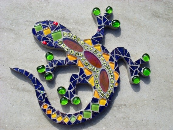 Outdoor Decor Blue Green Yellow Mosaic Gecko Lizard Garden Wall plaque