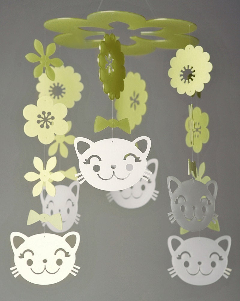 Spring Kitty Mobile (Grand) in Recycled Eco Plastic