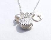 Personalized Shell Pendant Necklace - Pearl - Sterling Silver - starfish necklace - keepsake necklace - Bridesmaid, best friend