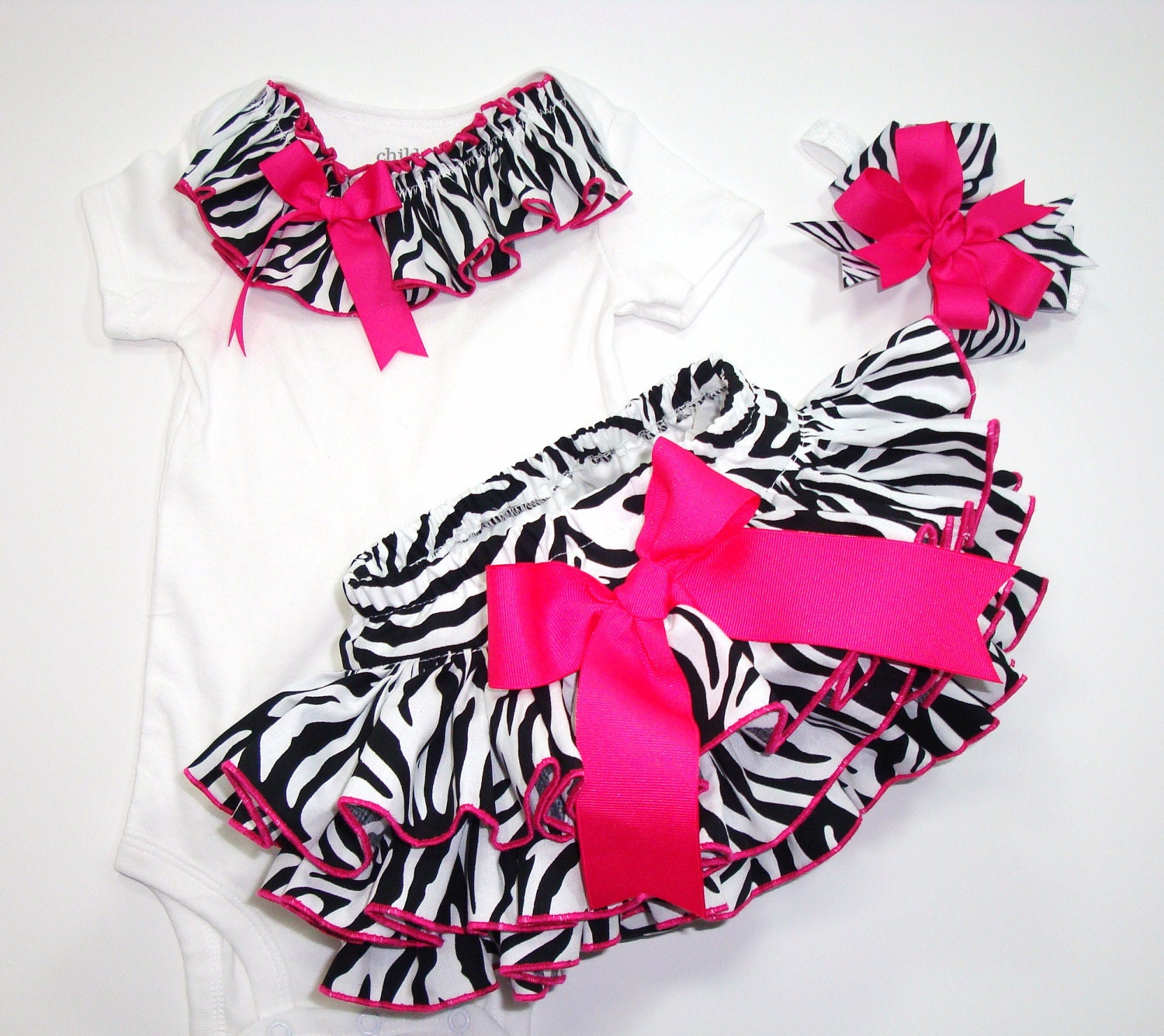 Little MISS ZEBRA Newborn Infant Toddlers Ruffle Onesie Bloomers Diaper Cover And BOW Set Trimmed in Hot Pink by Bloomin Cuties