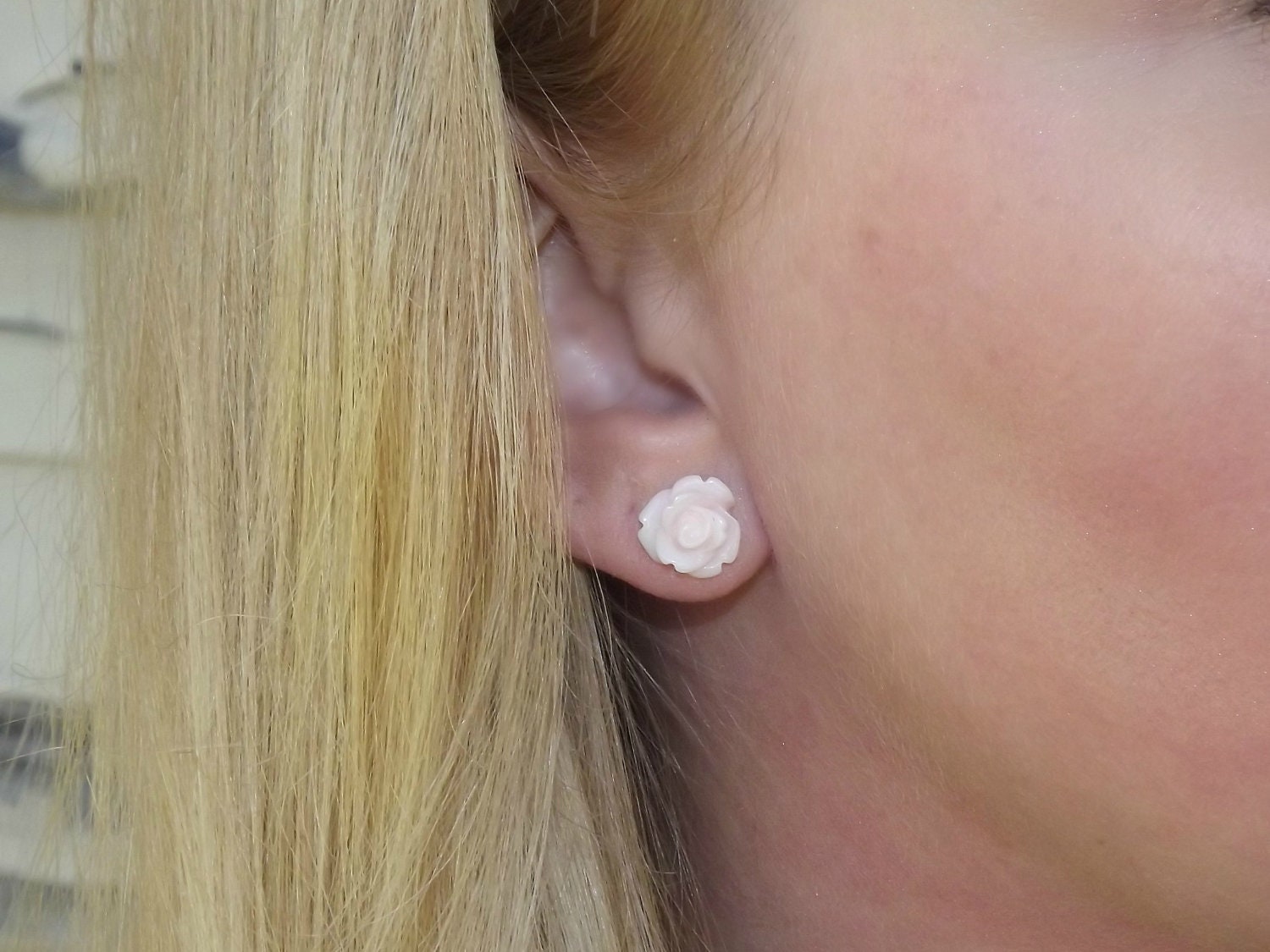 New Lace Rosebud Earrings