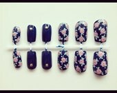Rose & studs nail set