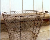 Large Farmhouse Naturally Rusted Wire Primitive Chicken Wire Style Gathering Basket with Swing Handle
