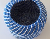 Upcycled 'Hot & Cold' Rope Basket: Blue / Coiled / Large