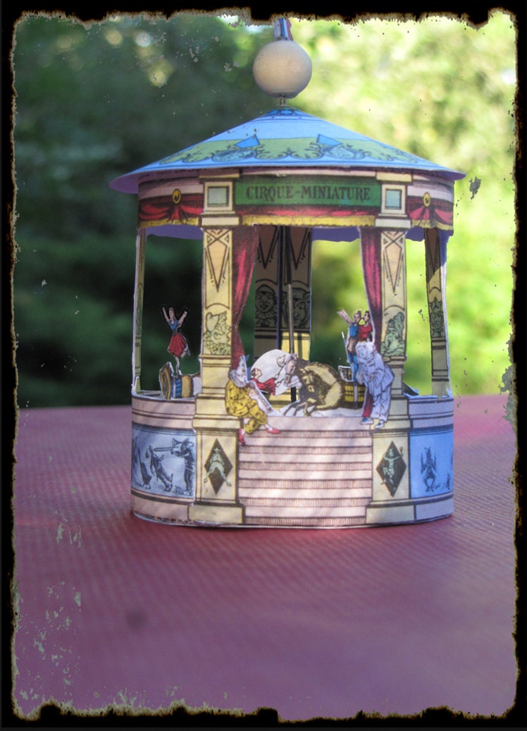 You make me turn my head- Miniature Circus. Imagerie D'Epinal.French toy. - MadmoiselleBricabroc