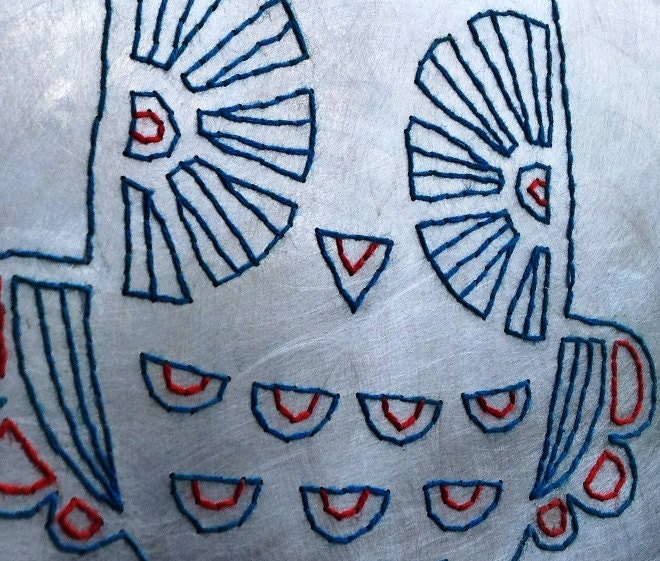 Owl aluminum and wood embroidery