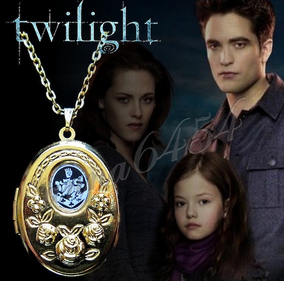 Twilight Breaking Dawn - Renesmee Crest NECKLACE LOCKET - "Plus que ma propre vie" / "More then my own life" - GOLD - plus Twilight card