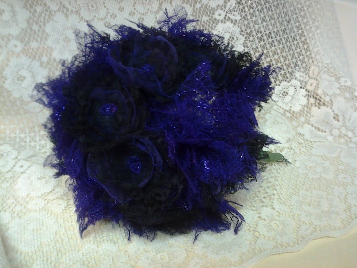 Gloom: Purple sparkly spider lace and black lace