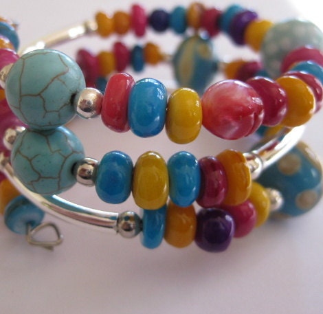 Beaded Bangle, Memory Wire Bangle, Mother of Pearl, Semi Precious Stone