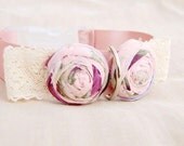 Beautiful soft  pink silk flower collar for dog or cat,  wedding dog collar, dog fashion, handmade pink silk with Ivory  lace collar for dog