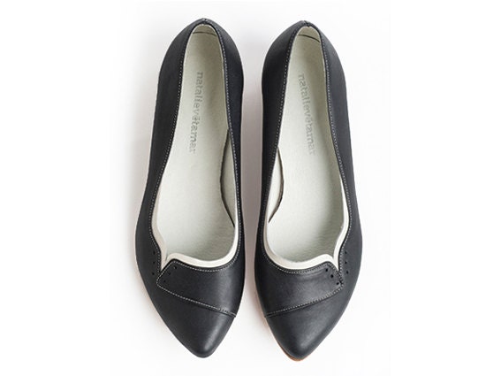 30% OFF Ninna black flats