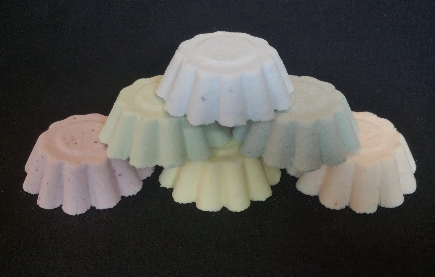 Set of 12 Bath Fizzie Bomb Tartlets