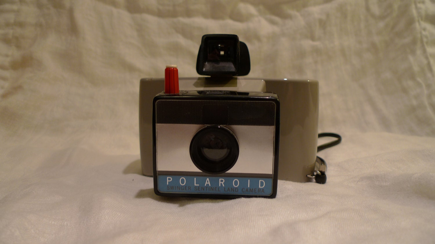 Polaroid Swinger Sentinel Land