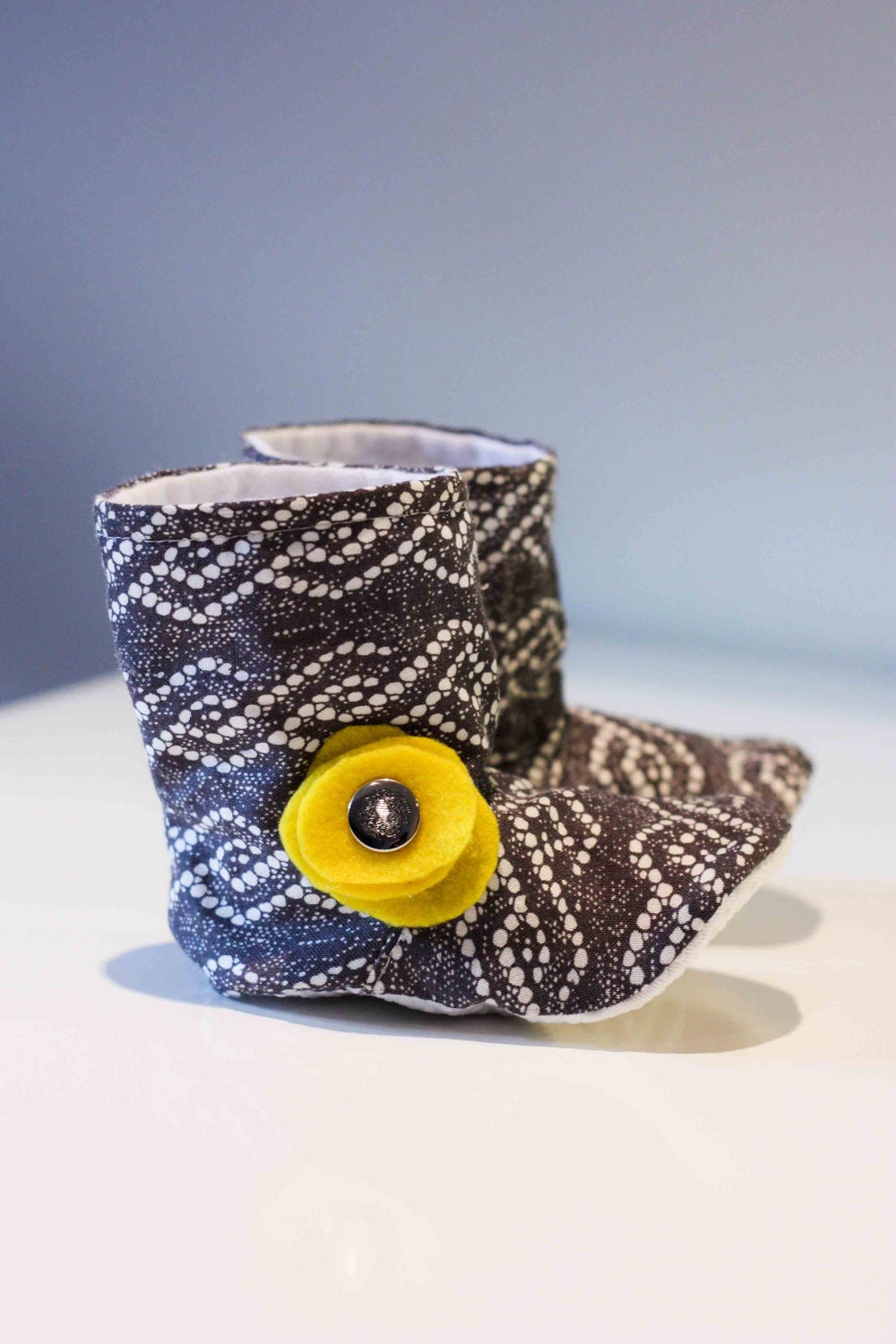 Baby girl booties - Fall Collection - Lace grey - yellow modern flower - anti slip sole