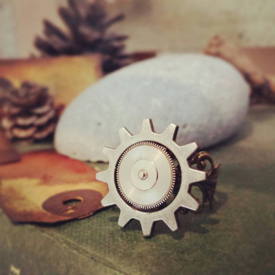 Romantic Steampunk Rings - Adjustable - Watch Parts - Cogs and Gears