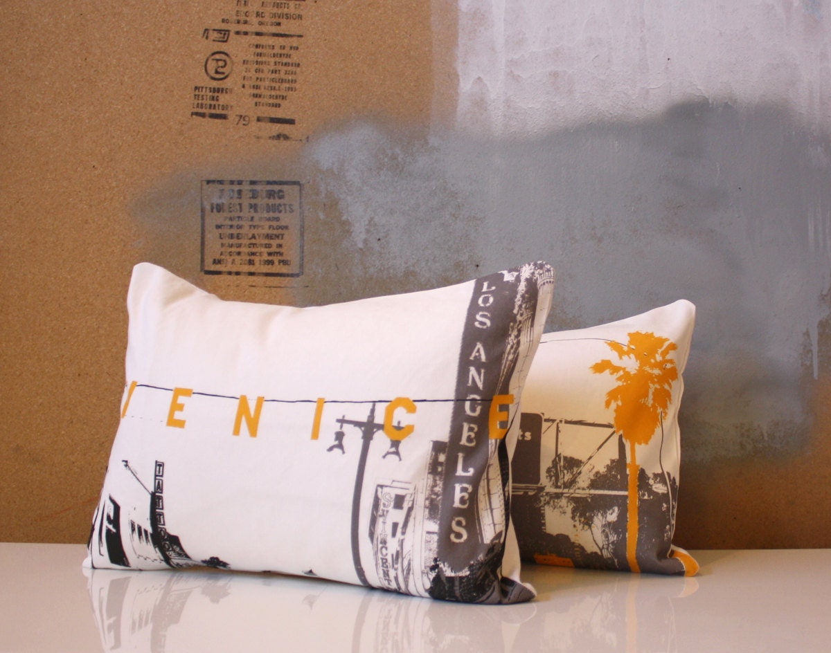 Los Angeles Pillow Bundle - 2 Pillows