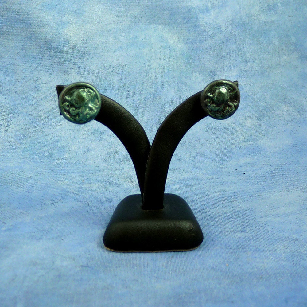 Dark Green Cthulhu Cameo Earrings, Handmade Polymer Clay Jewelry