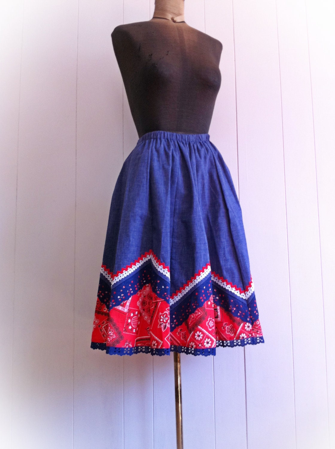 Vintage 1970s Skirt Western Style with Ric Rac