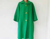Vintage Emerald Green Coat with Gold Buttons - Size L/XL