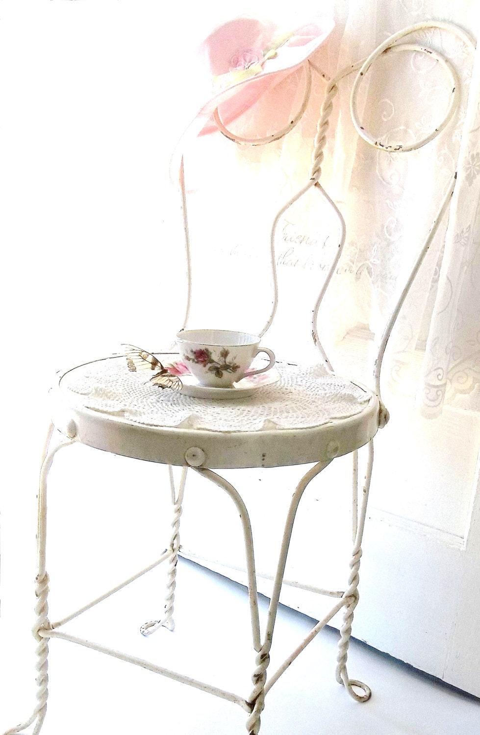 Antique Ice Cream Parlor Chair. Victorian Accent Chair.  SHabby CHic WHite. Iron and wood Seat