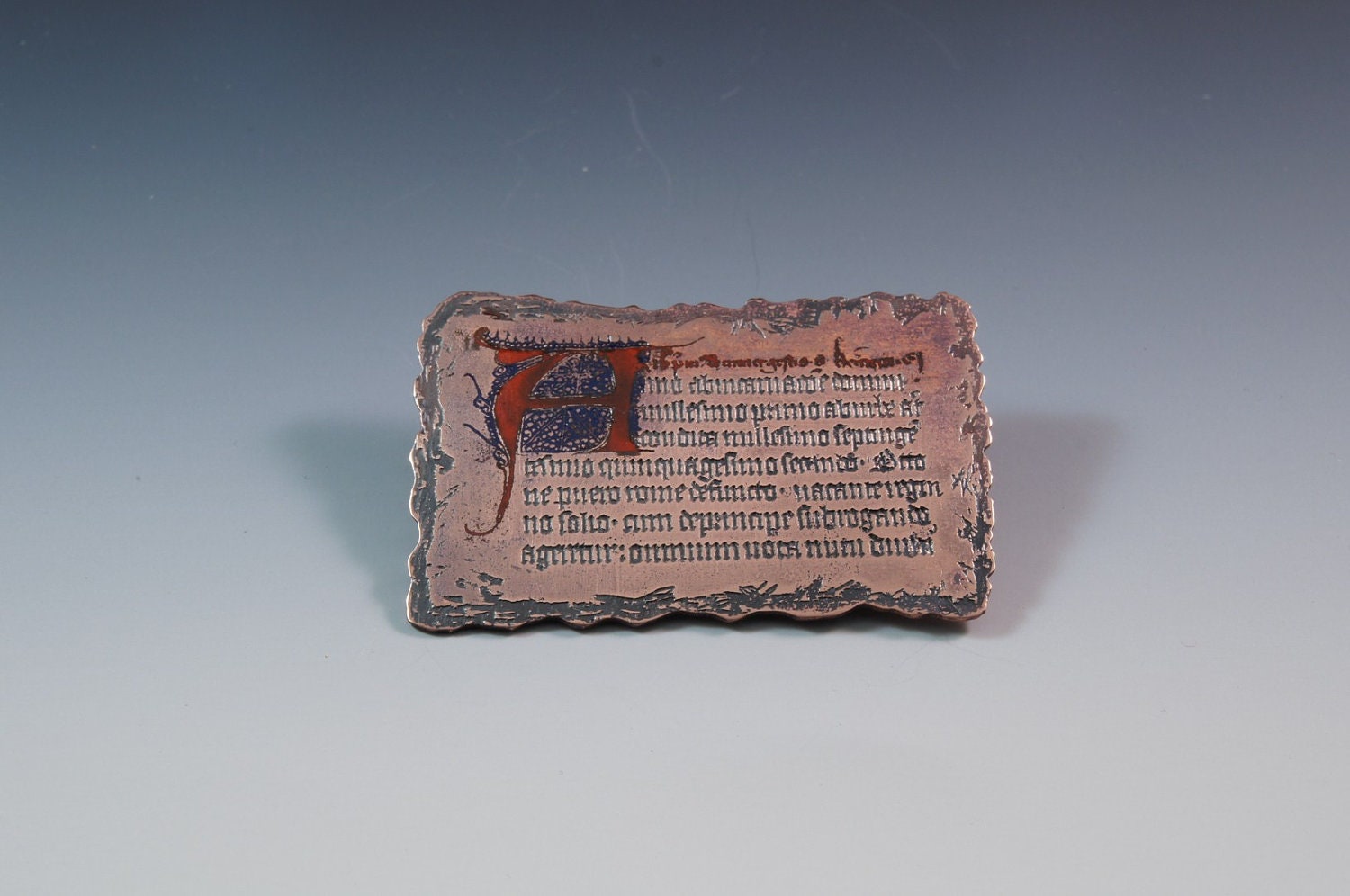 Illumination brooch