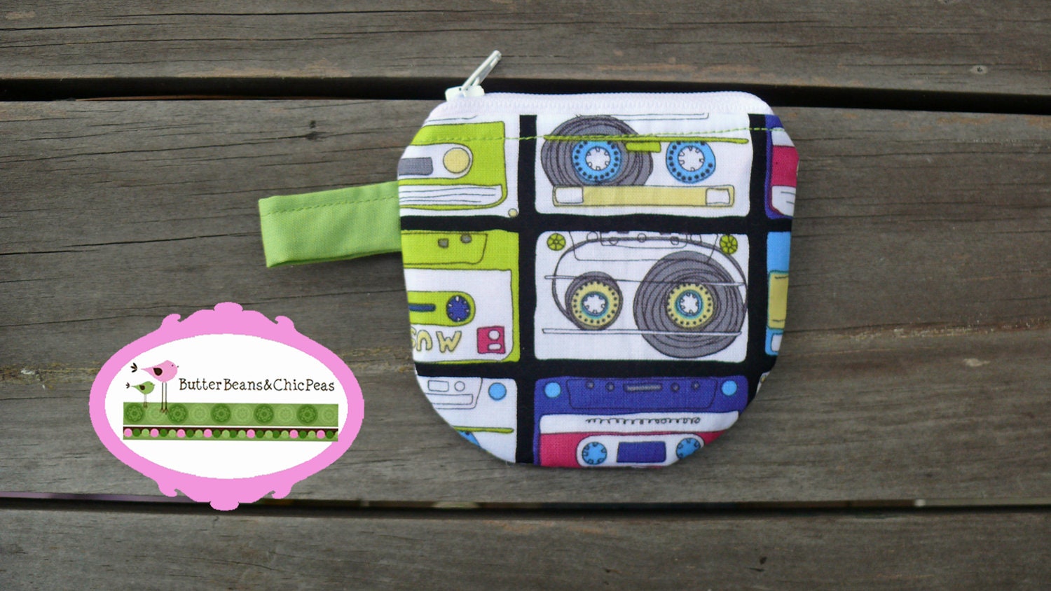 The Coin Purse --- Two Sizes --- pdf Pattern.  This is not a Finished Product.  Make And Sell.