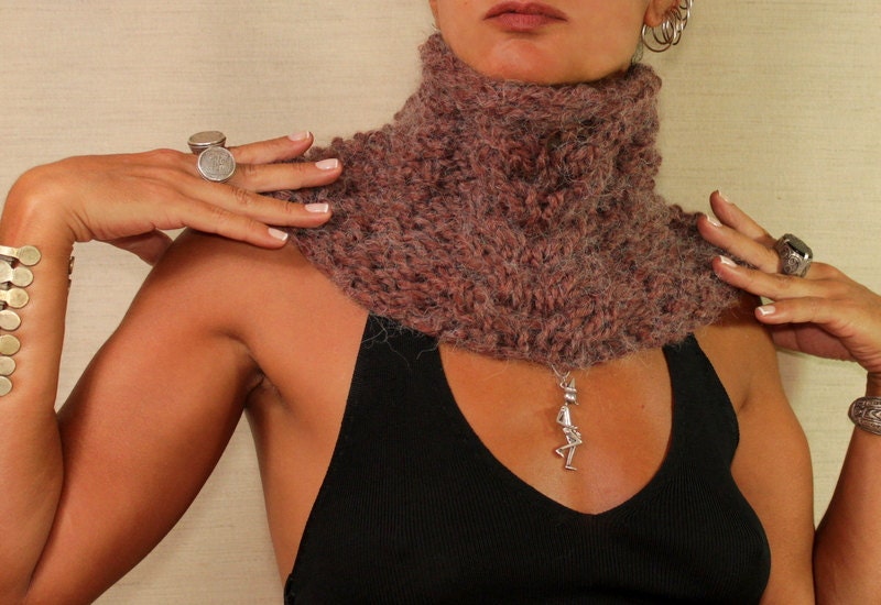 Magic of the Season / Knit Cable Scarf Old Rose Knit Neck Scarf Cowl Neck Warmer Leather  Wooden Buttons Alpaca Wool Winter Accessories