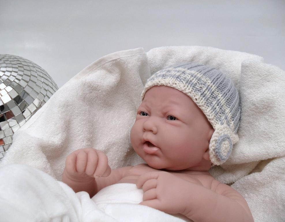 Baby DJ hat of organic cotton - with pretend headphones - newborn - photo prop - grey cream
