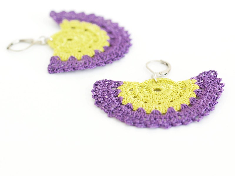 Crochet Bohemian Chic Dangle Earrings in Purple, Lime Varnished Hippie Boho Gypsy Style Jewelry Strip Semicircle Geometric