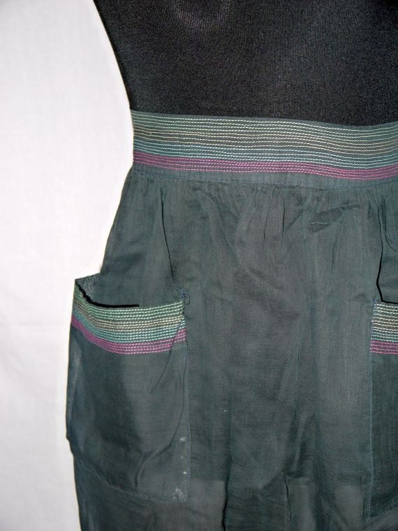 Vintage 40s 50s half apron / 1940s 1950s black cotton /  mid century housewife