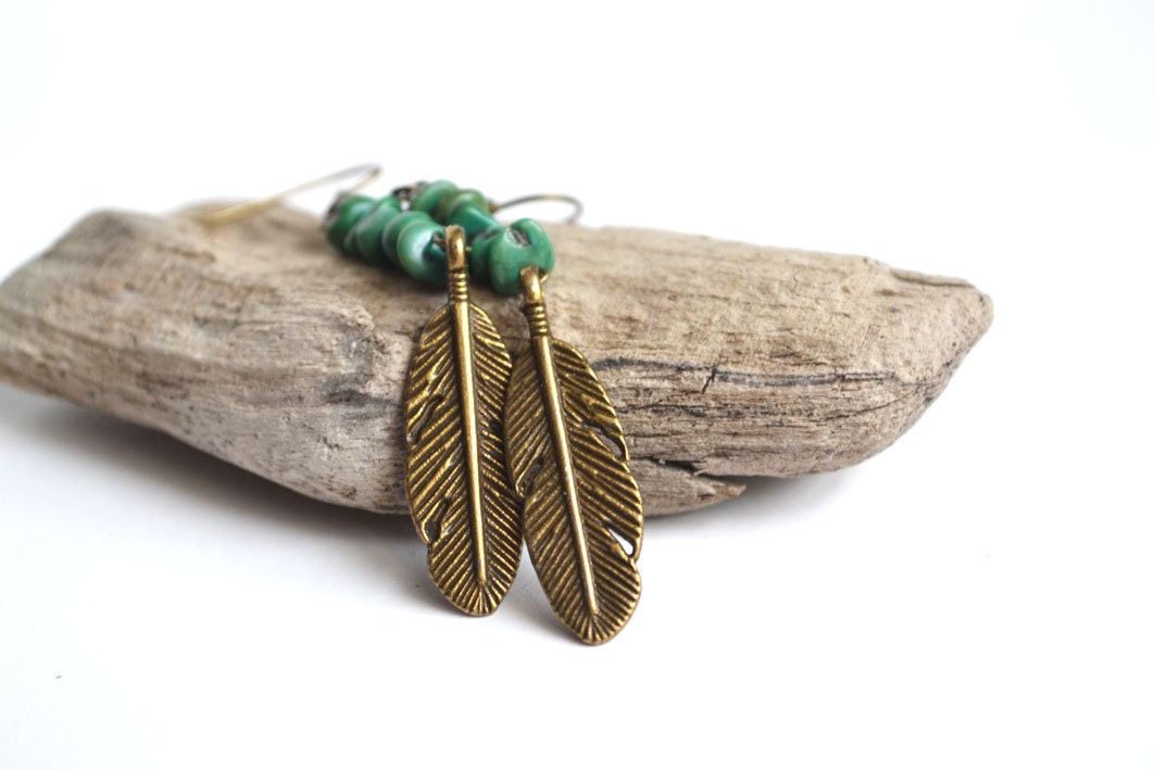 Woodland Feather Earrings. Turquoise Earthy Jewelry. Nature Inspired Jewelry. Feather Charm Turquoise Chips.Canadian Shop