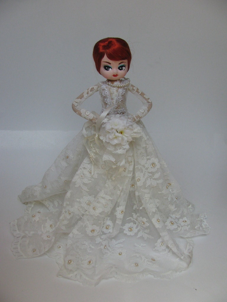 Vintage Red Head Bridal Art Doll - Pose or Japanese Senpo Style