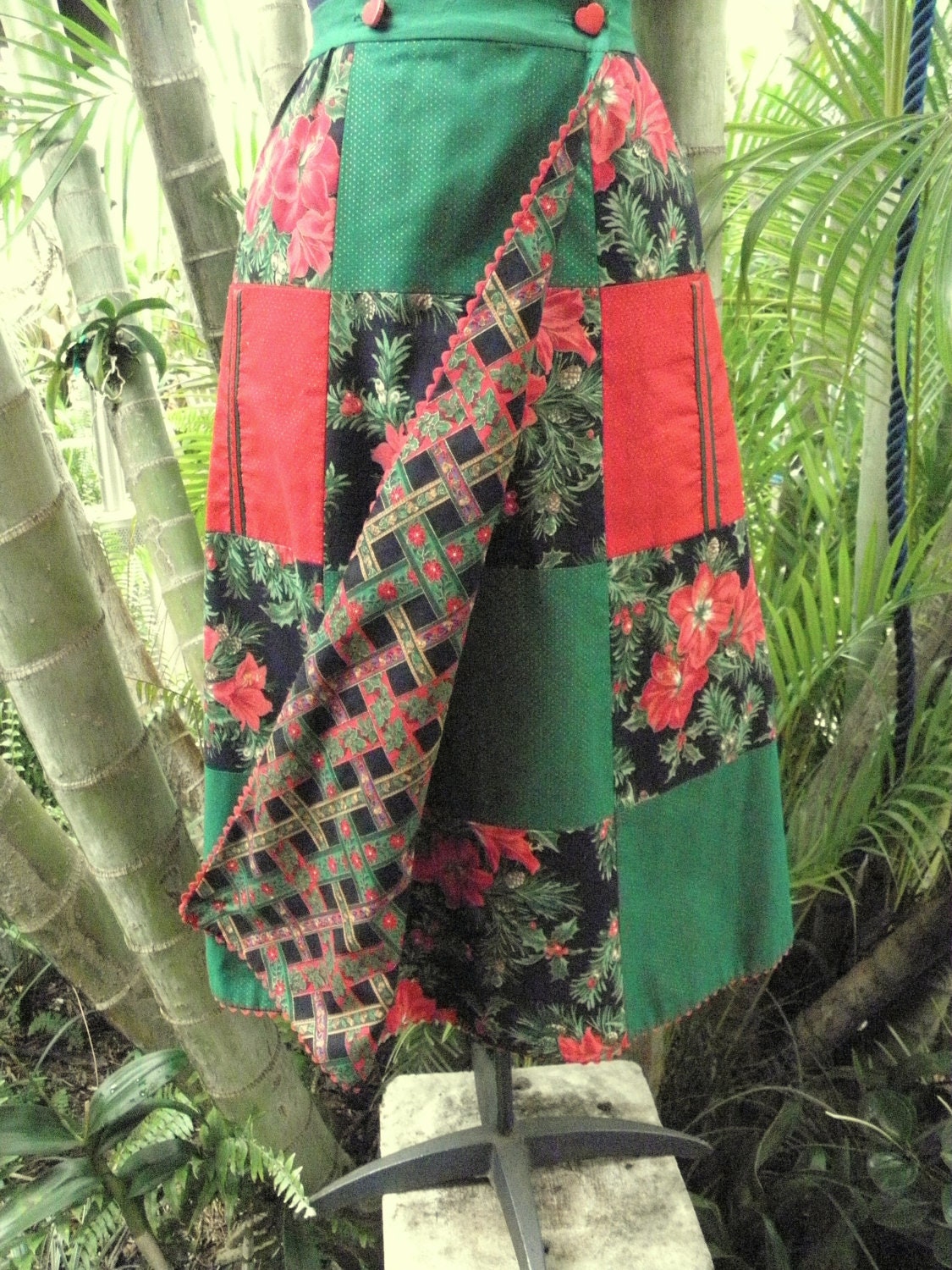 Sale,Vintage Christmas Reversible Wrap Around Patchwork A-Line Skirt, 1980's, Pointsetta, Holly, Preppy, Holiday