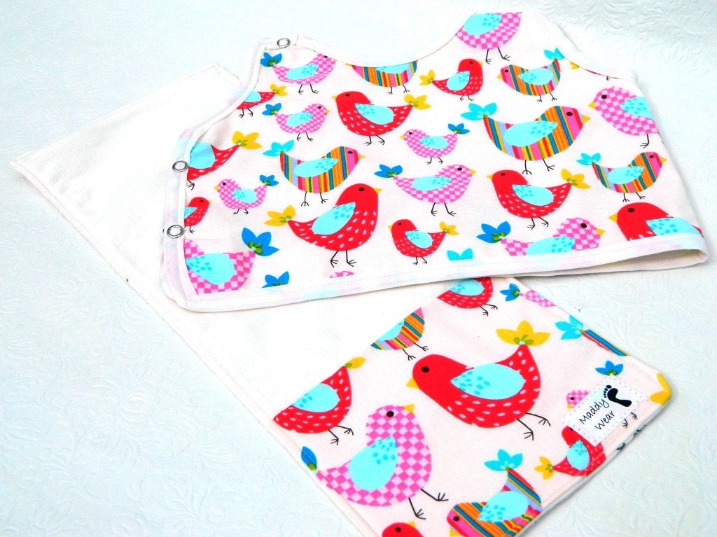 Baby Shower Gift Set Baby Bird Theme Animal Theme Bib and Burp Cloth