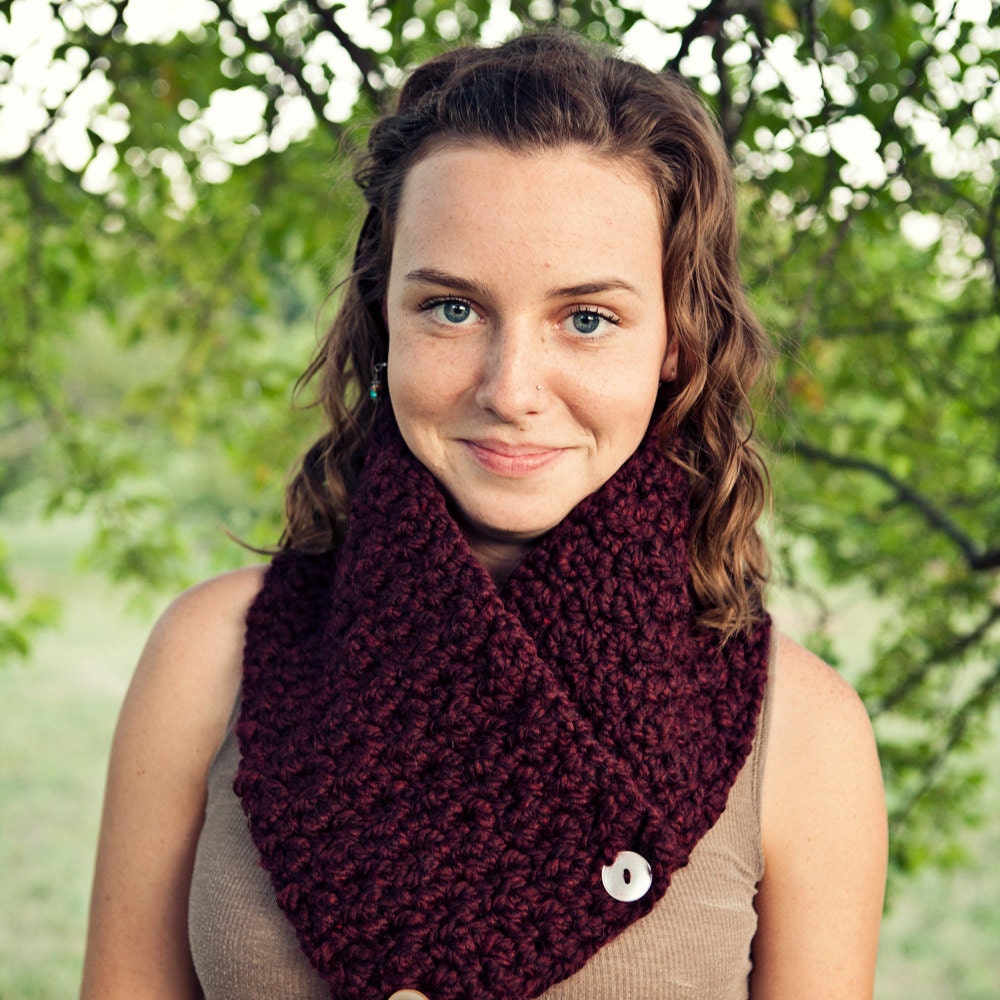 Totally Textured Claret Button Scarf Super Soft