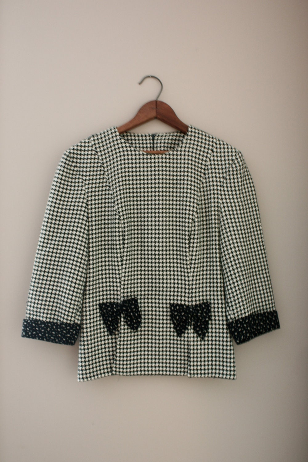 Black and Ivory Houndstooth Bow Cropped Top (MEDIUM)