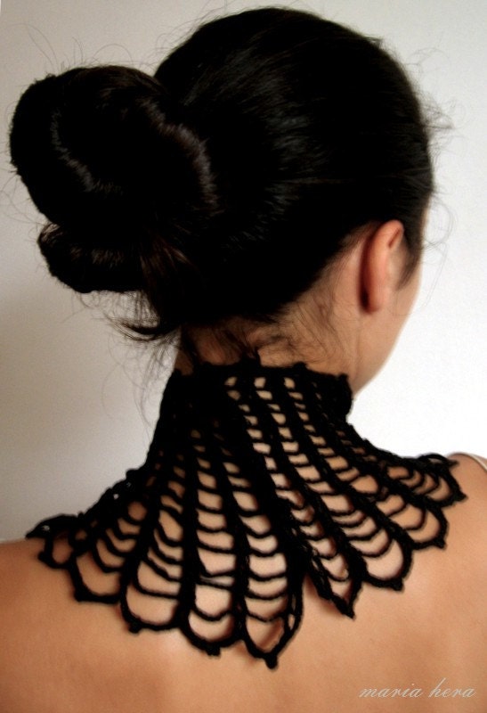 Crochet Collar-  Lace Black/ White Capelet- Fashion Accessories- Multicoloured Neckband- Cotton Necklace-Custom Made Item - MariaHera