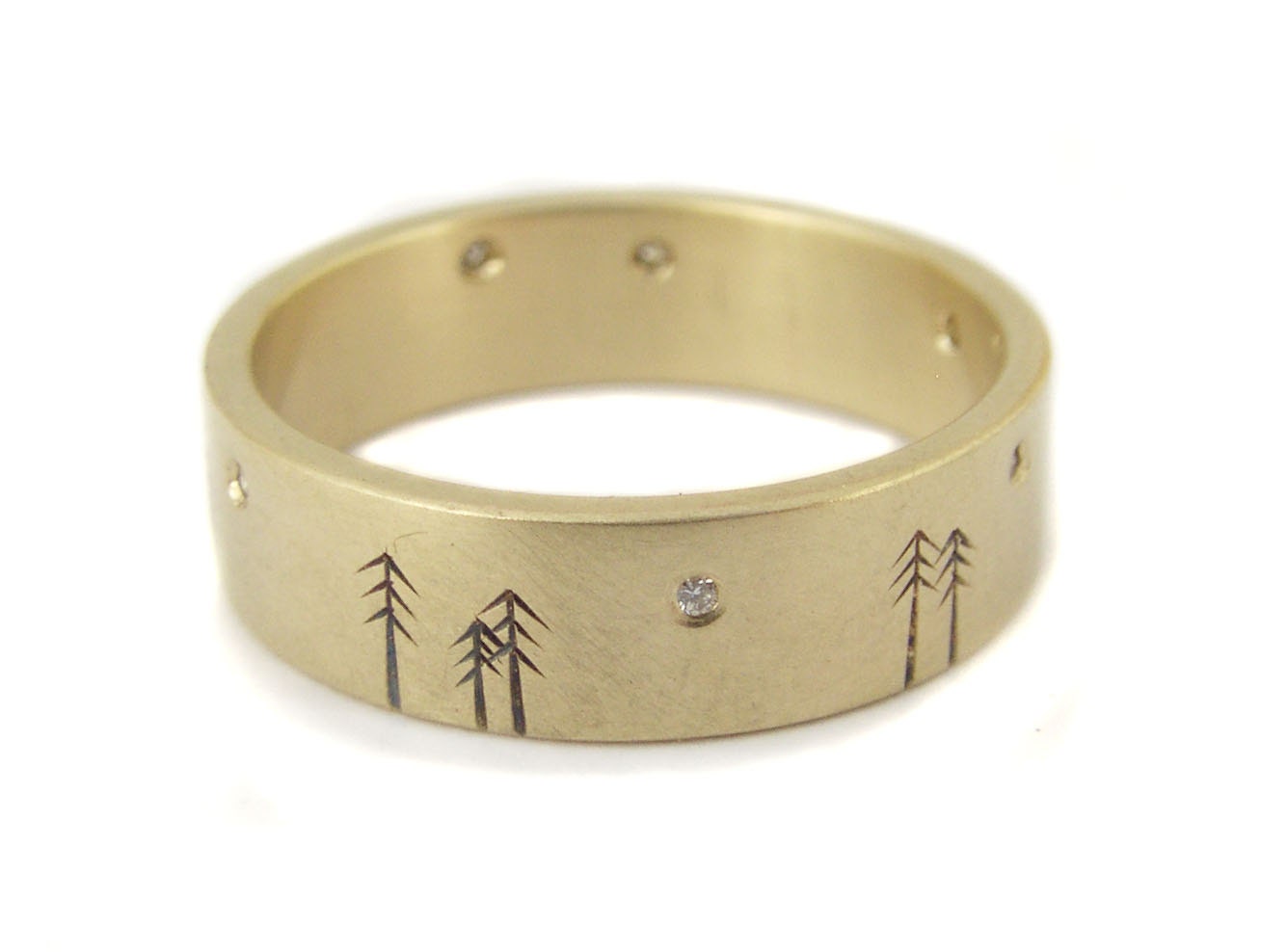 Diamond Engagement Ring in 14kt Ethical Gold Eco Friendly