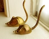 Brass Mice Set / Vintage / Pair / Rustic Decor / SO Cute ...