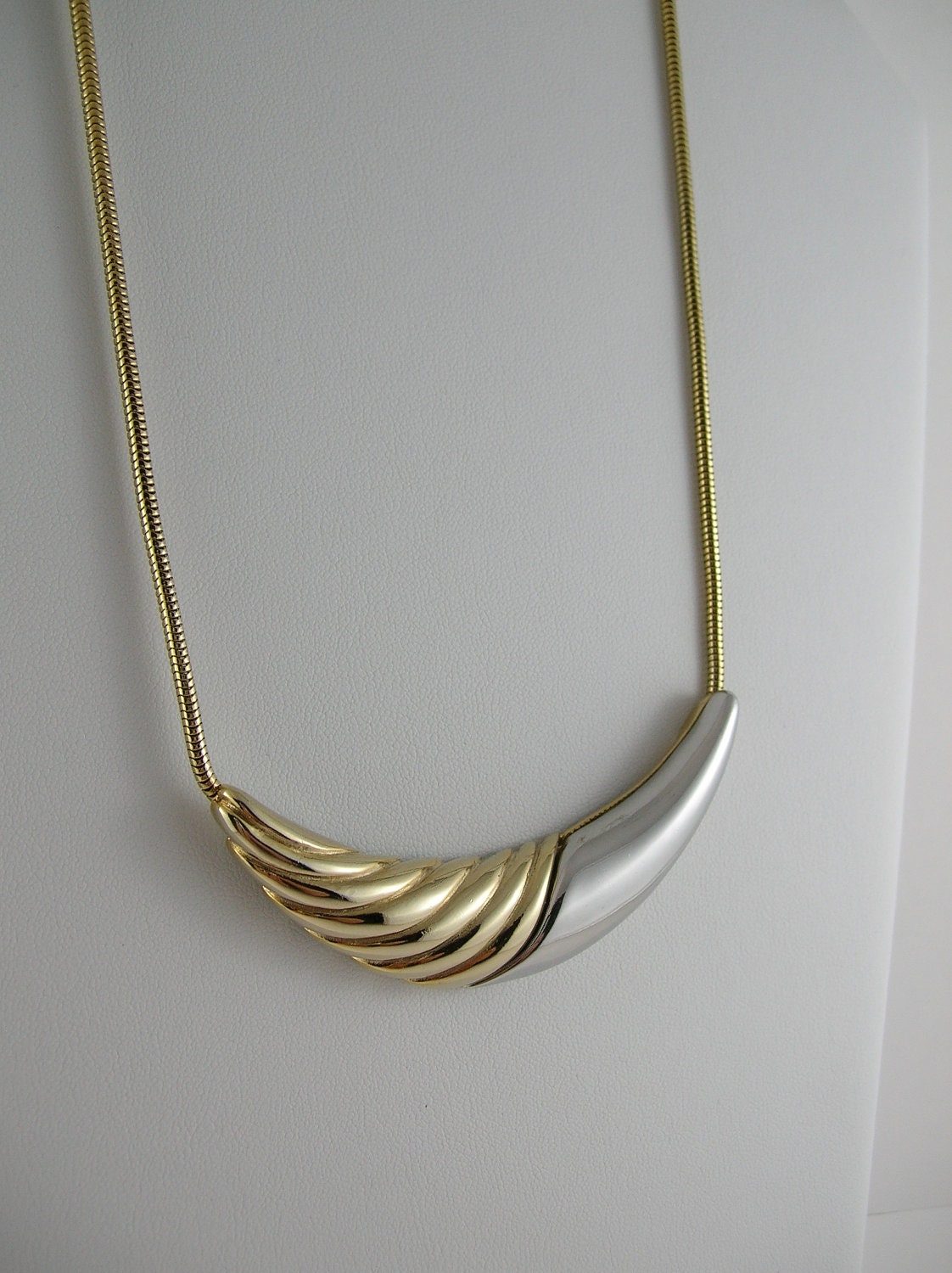Vintage Gold Necklace Silver Modernist 1980s 80s Mixed Metal Choker Bib Summer Mod Retro Snake Chain Link Thick Pendant bold