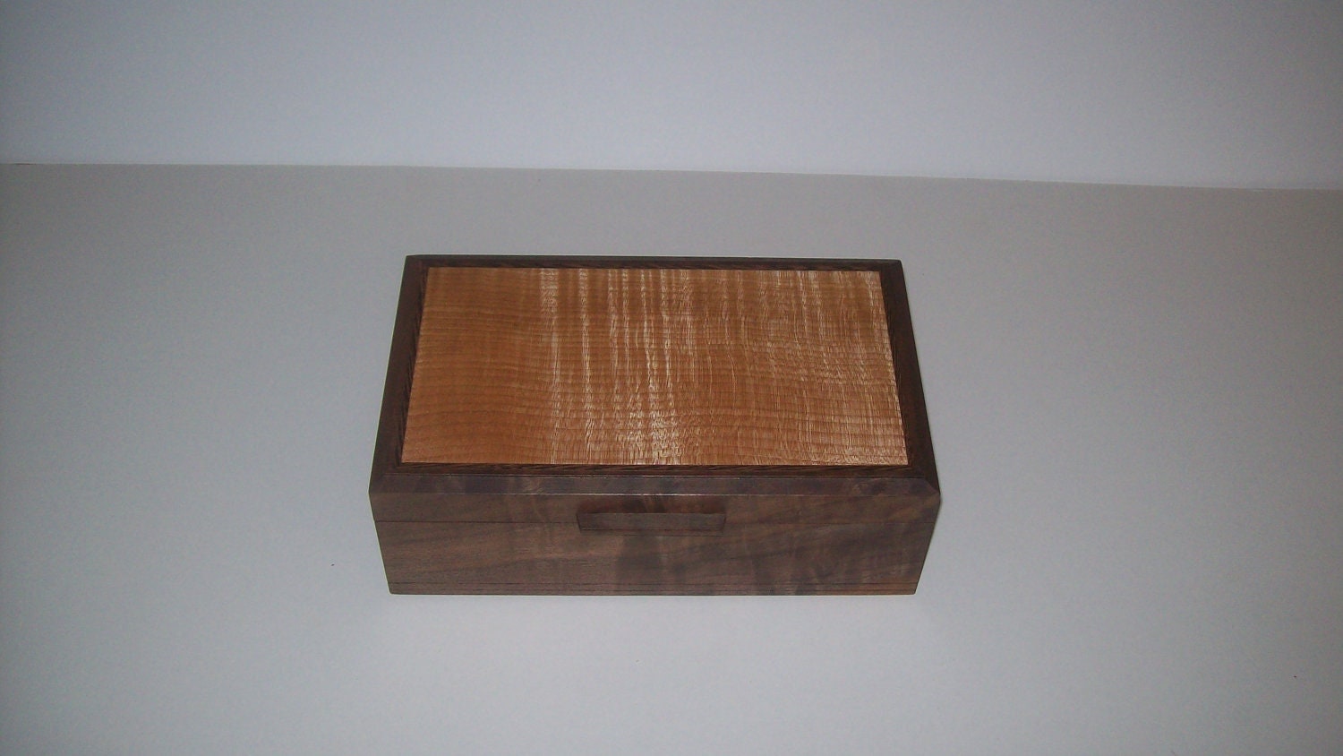 Dynamite Walnut Box with Fiddle Back Maple Inlayed Top 10''x6''x3 1/2'' Handcrafted top made from musical grade maple