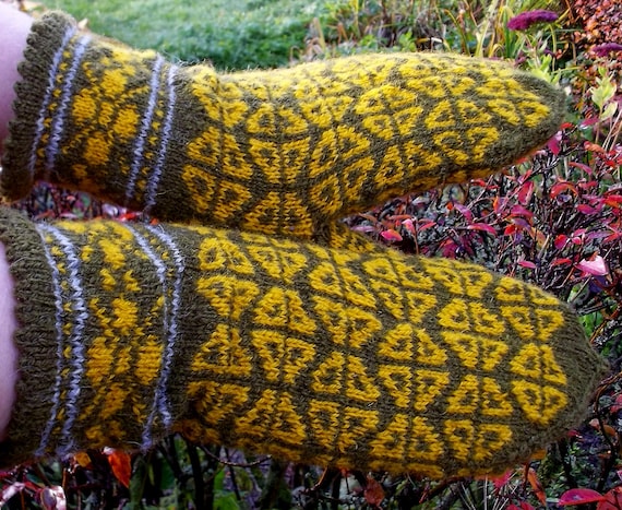 hand knitted latvian traditional green yellow warm woolen mittens