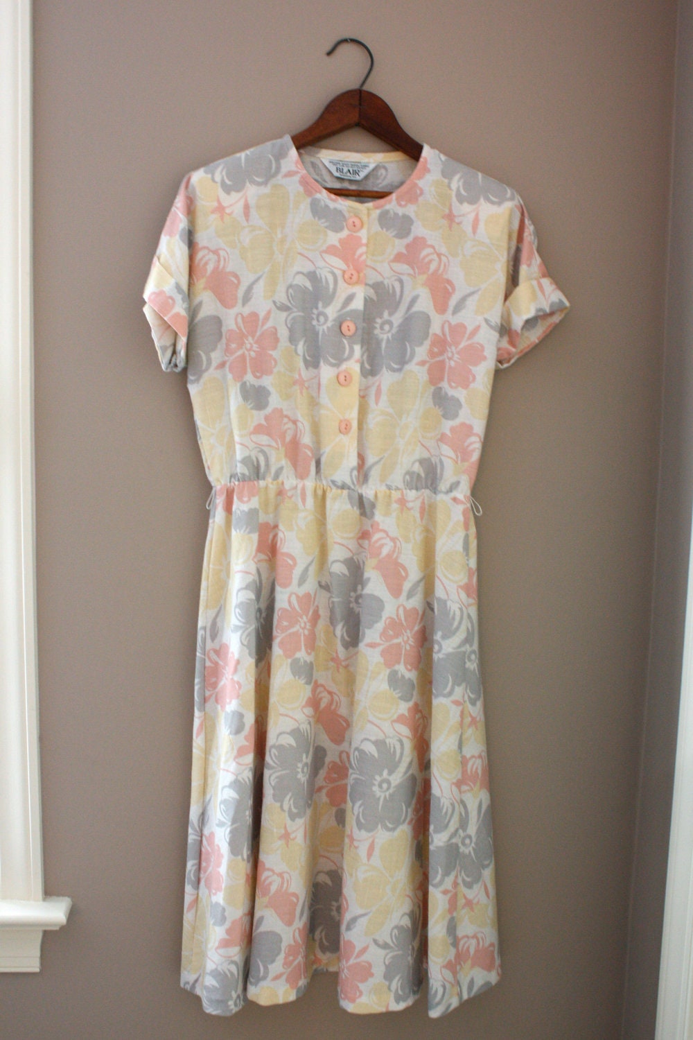 Pastel Floral Button Cuffed Short Sleeve Dress (MEDIUM/LARGE)