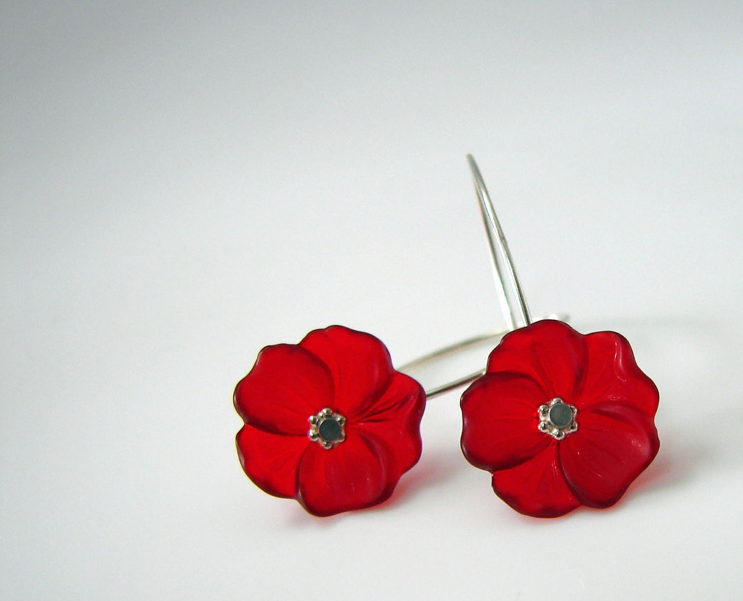 Lucite Flower Earrings - Crimson Red with Sterling Silver - Oogle