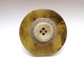 Vintage unique retro buttons adjustable big ring - Mixed media jewelry by Lespetitsbuttons on Etsy