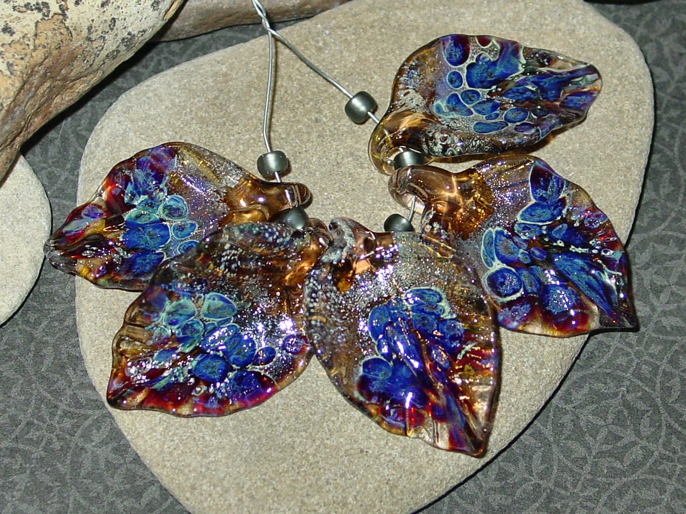BHG Streams of time leaf set