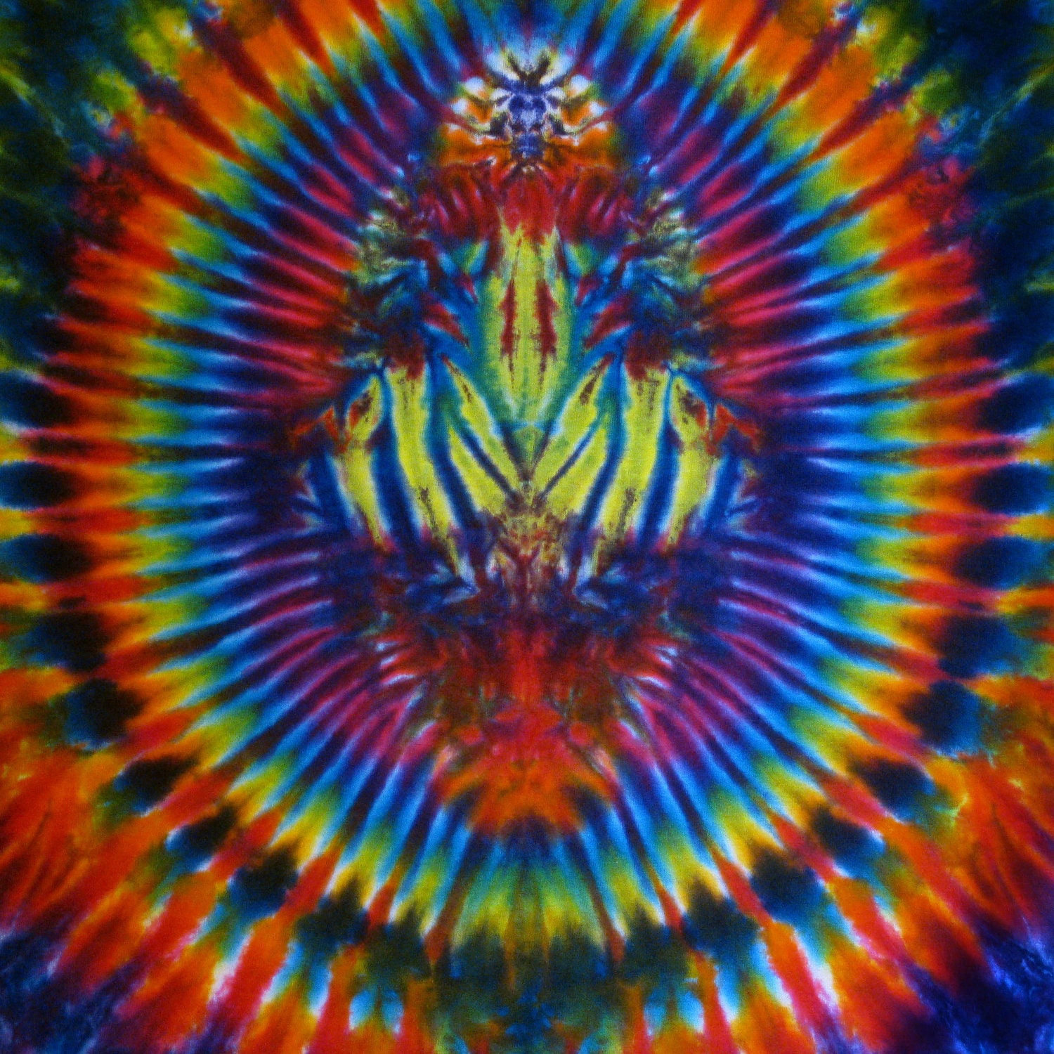 Tie dye shirt short sleeve Psychedelic Scarab hand dyed Grateful Dead art by Big Blue Dyes size L large