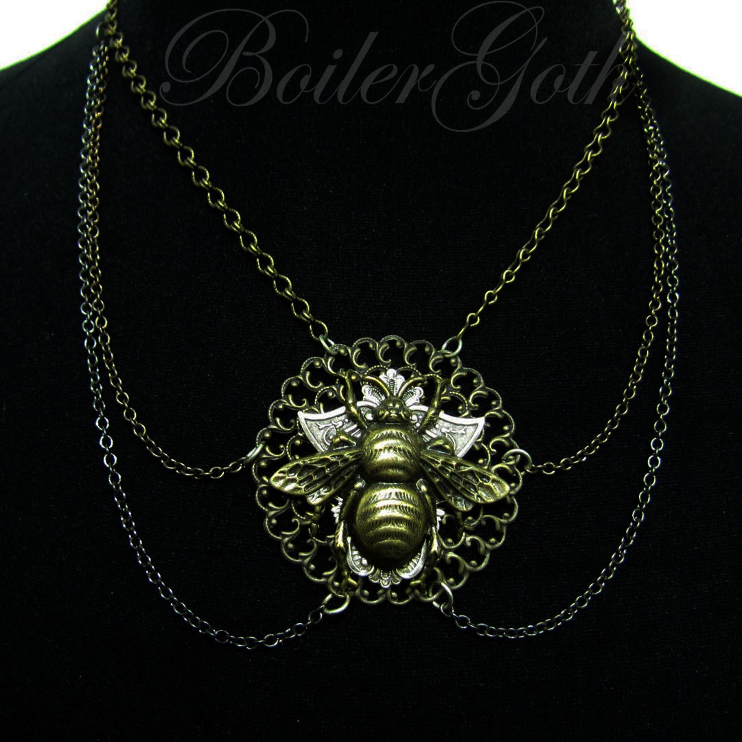 Queen Bee Necklace
