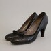 1950s Shoes / Vintage 50s Black Leather Heels / Black Reptile Pumps