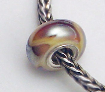OOAKK Iridized Dillo - Troll Bracelet Bead (MAY-159)